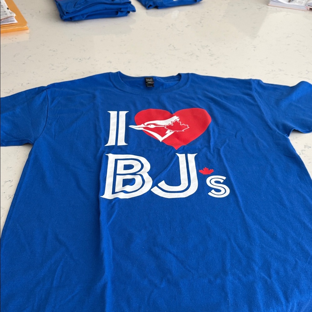BLUE JAYS FAN T-SHIRT